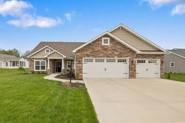 5609 Bear Creek Pass, Auburn, IN 46706