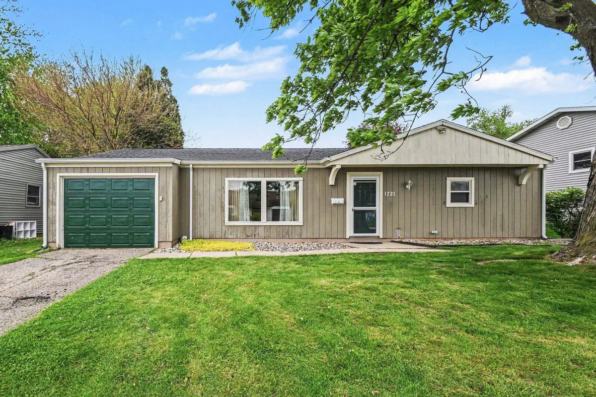 1721 SE Macgregor Road, South Bend, IN 46614 - #1