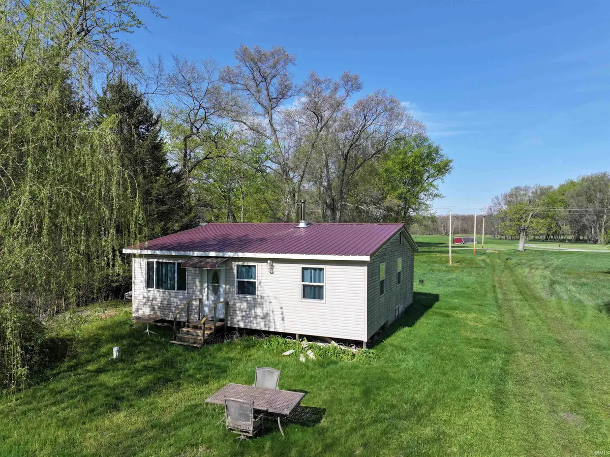 140 S 700 E., Knox, IN 46534 - #1