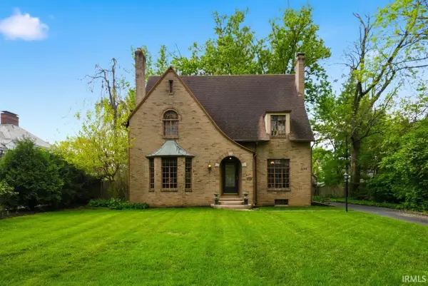 2245 W Warwick Road, Muncie, IN 47304