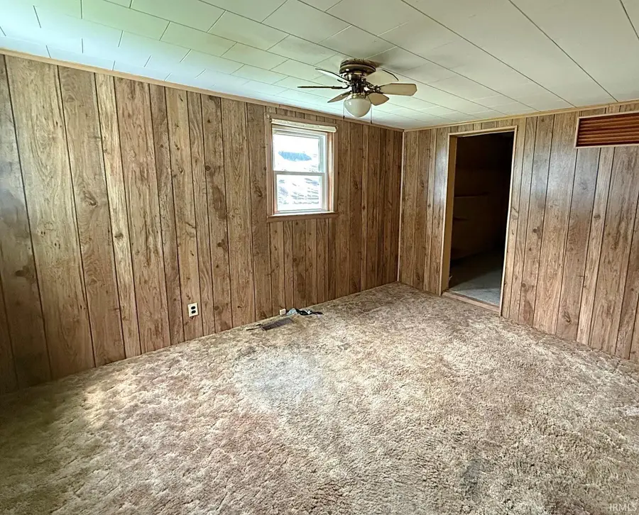 139 G St Ne, Linton, IN 47441 - #2