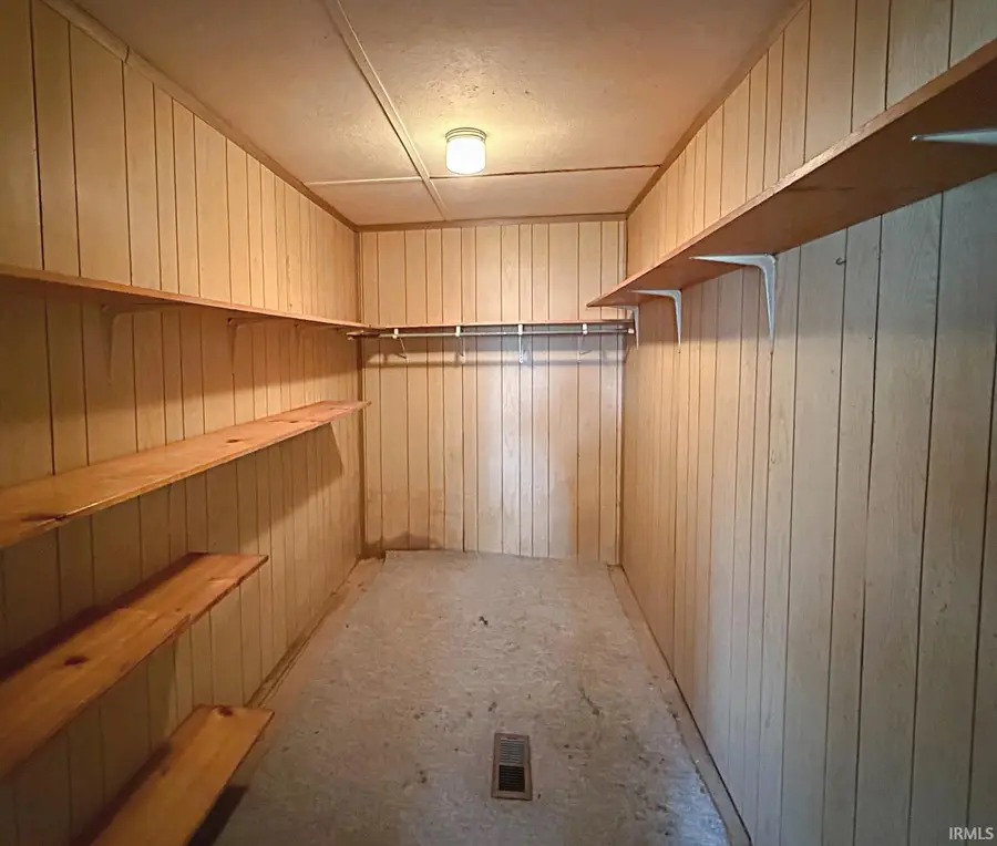 139 G St Ne, Linton, IN 47441 - #3