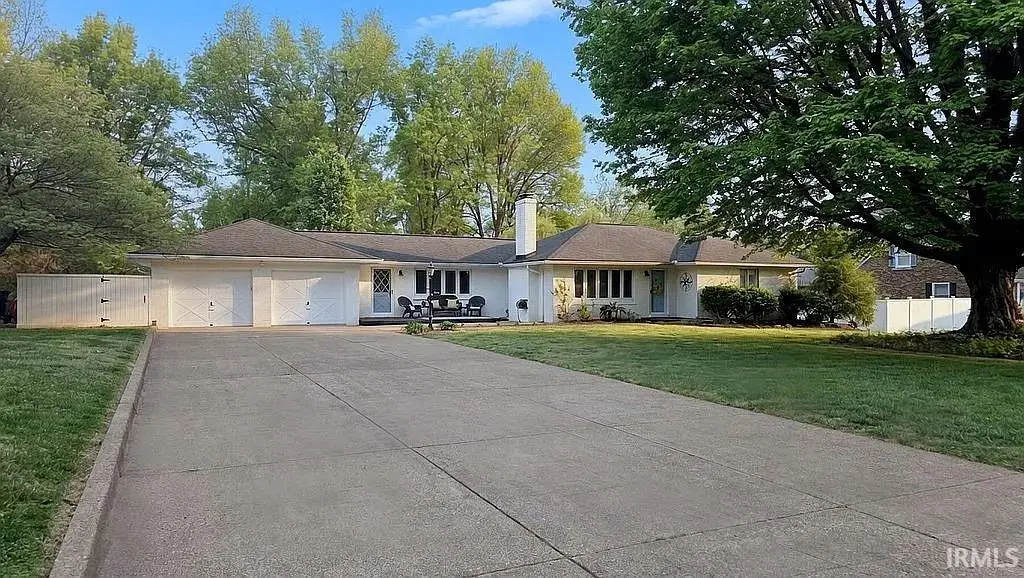 7104 Hogue Road, Evansville, IN 47712 - #1