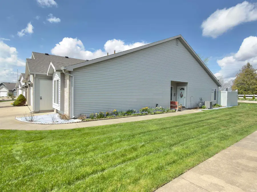 1767 E Inverness Circle, Columbia City, IN 46725 - #3