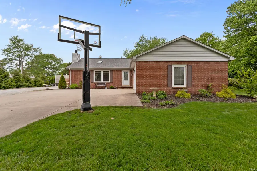134 Lee Drive, Sharpsville, IN 46068 - #3