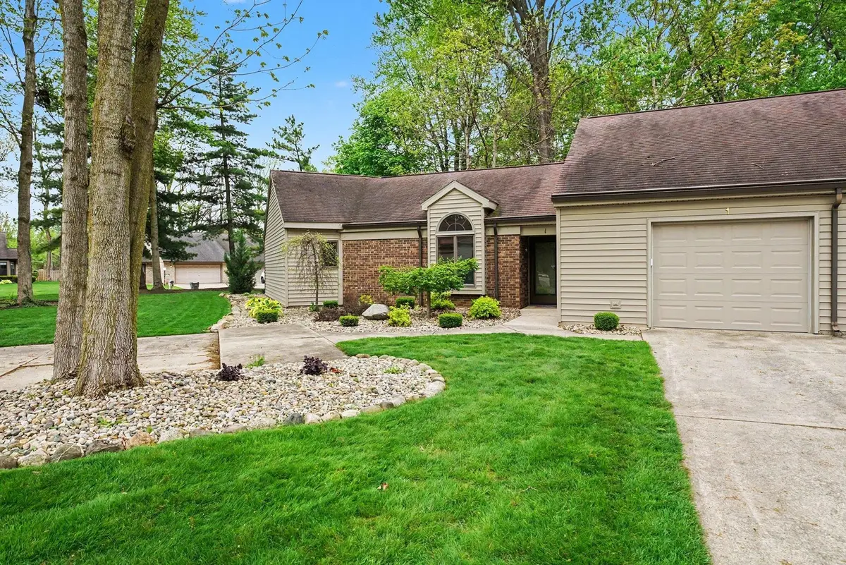 1 Boulder Court, Nappanee, IN 46550 - #1