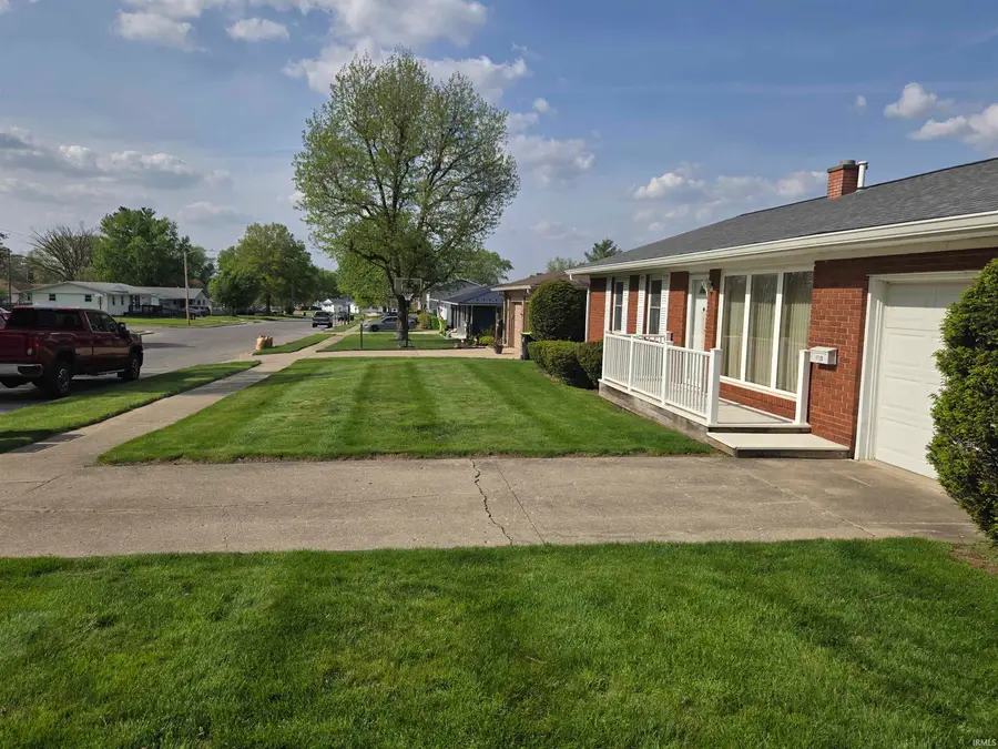 1110 Sunset Drive, Logansport, IN 46947 - #3