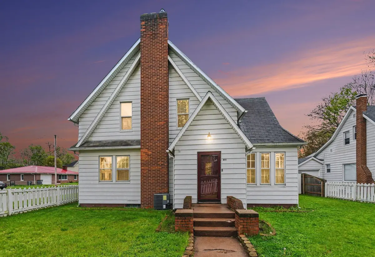 801 Maple Row, Elkhart, IN 46514 - #1