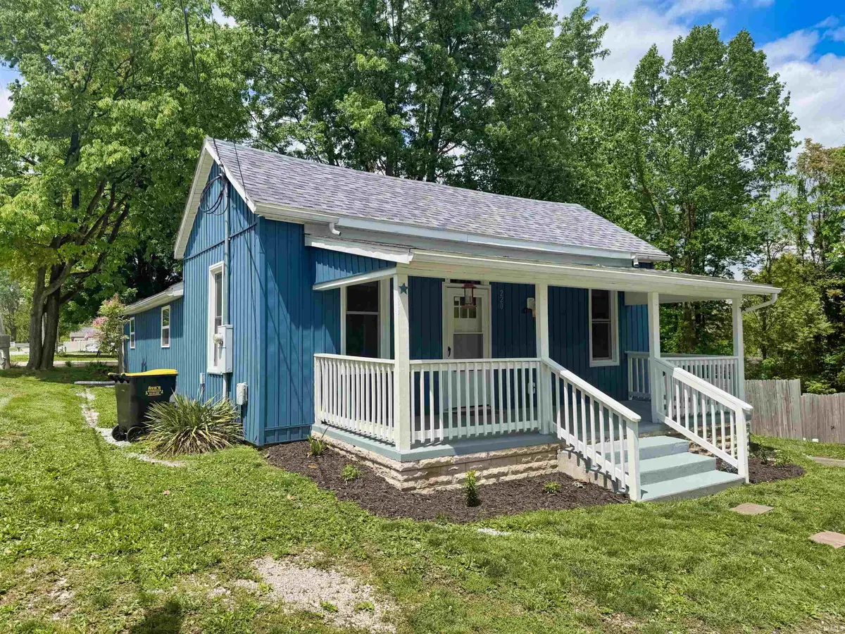 220 S Walnut Street, Ellettsville, IN 47429 - #1