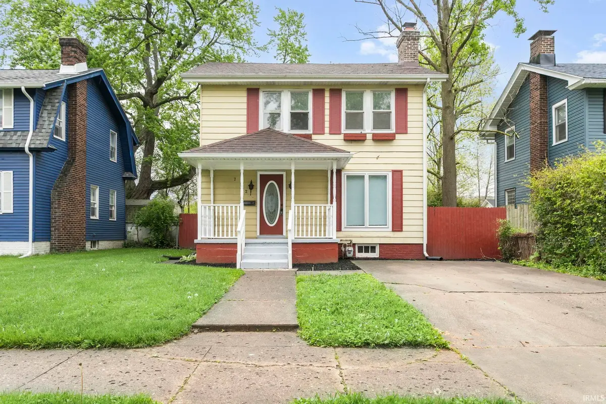 712 W Calvert Street, South Bend, IN 46613 - #1