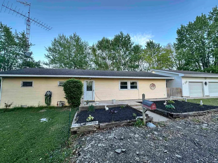 441 E 7th Street, Portland, IN 47371 - #2