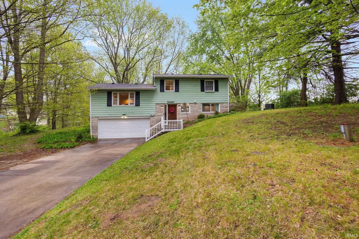 20450 Pearl Street, South Bend, IN 46614 - #1