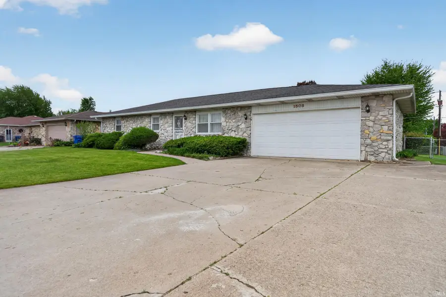 1503 S Goyer Road, Kokomo, IN 46902 - #2