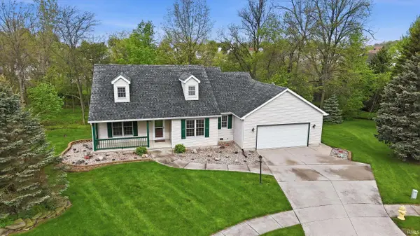 534 Frederick Crossing, Roanoke, IN 46783