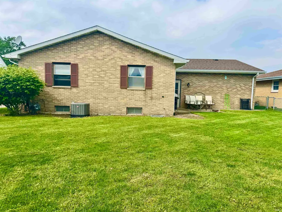 543 W 12th Street, Mishawaka, IN 46544 - #3