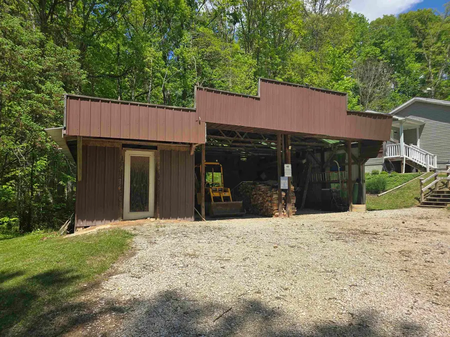 3800 Garrard Chapel Road, Bowling Green, IN 47833 - #3