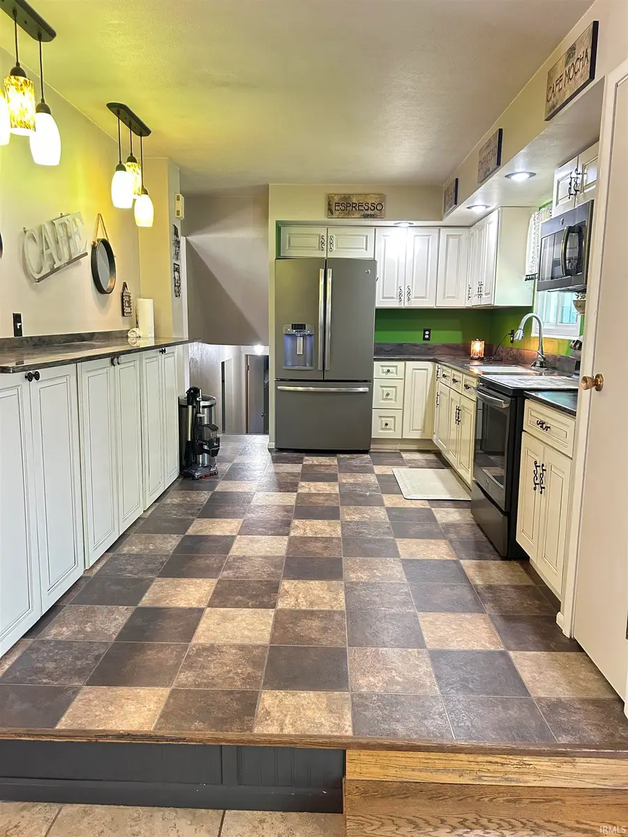 1237 Hampshire Drive, South Bend, IN 46614 - #3