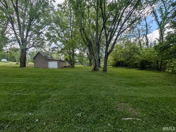 7558 S Strain Ridge Road, Bloomington, IN 47401