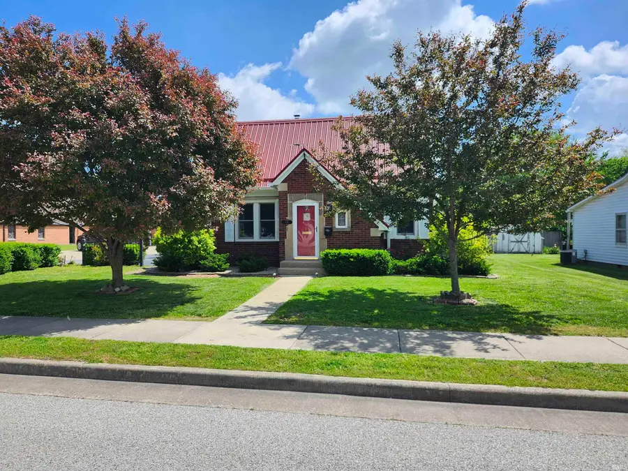449 NE 4th Street, Linton, IN 47441 - #2