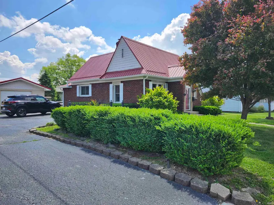 449 NE 4th Street, Linton, IN 47441 - #3