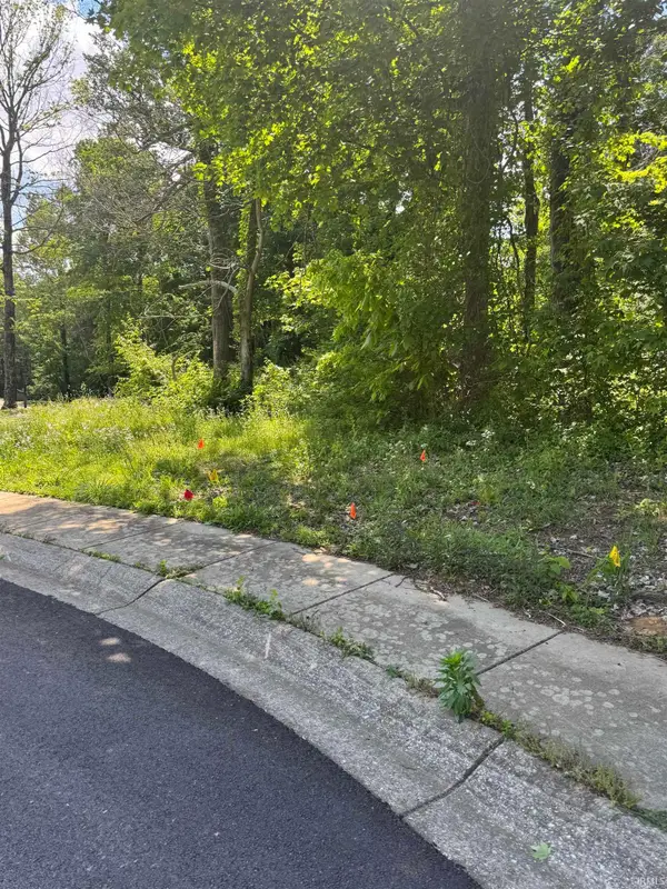 6499 Water Stone Court, Newburgh, IN 47620