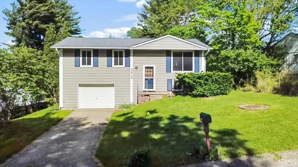 3212 N Meadow Lane, Bloomington, IN 47404