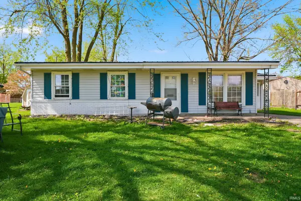 214 W Crown Lane, Fort Wayne, IN 46807
