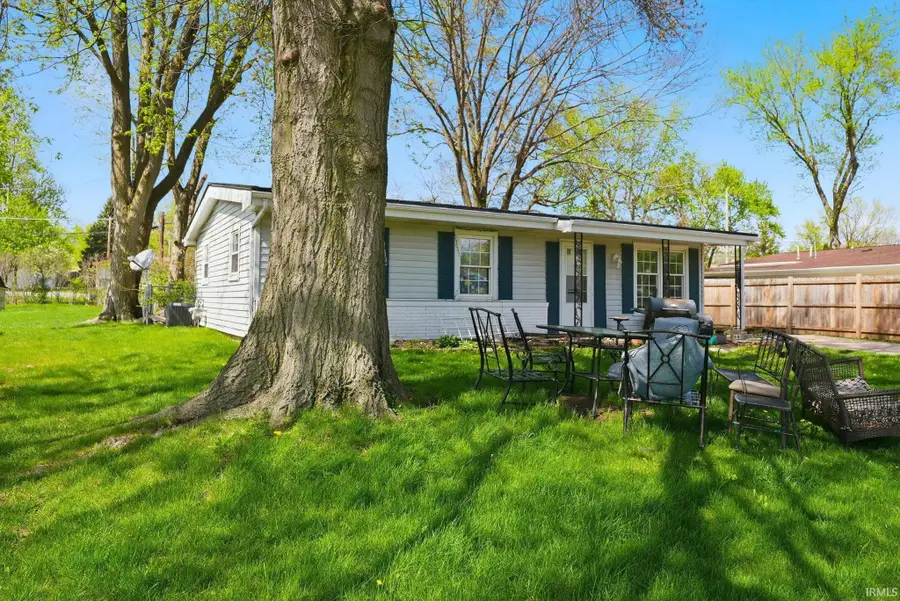214 W Crown Lane, Fort Wayne, IN 46807 - #3