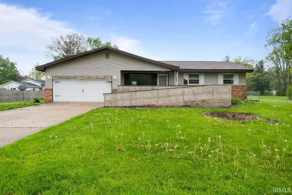 60215 Ruby Street, South Bend, IN 46614
