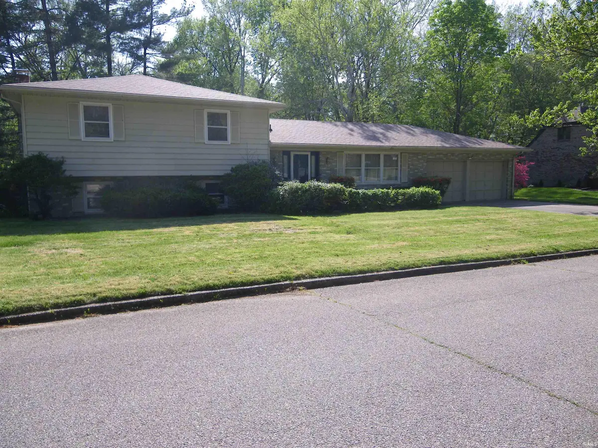 516 Holly Hill Drive, Evansville, IN 47710 - #1