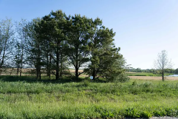 Lot 17 Bluegrass, Chandler, IN 47610