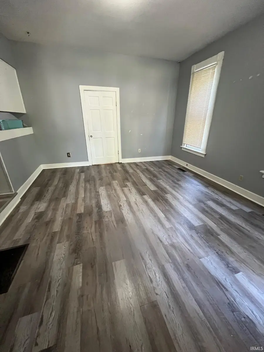 818 SE Riverside Drive, Evansville, IN 47713 - #2