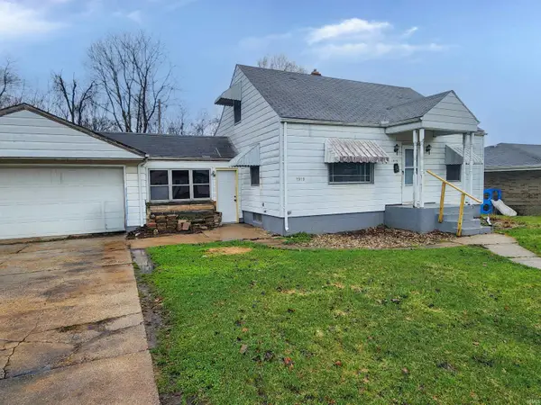 1919 S Carlisle Street, South Bend, IN 46613