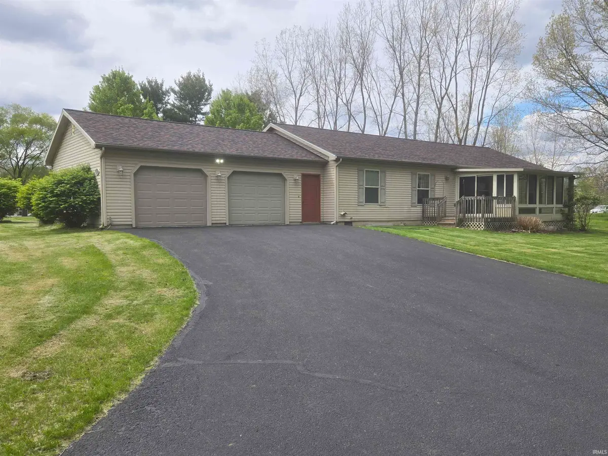 3110 W Wildlife Way, Albion, IN 46701 - #1