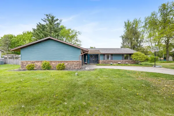 15363 Montecito Drive, Granger, IN 46530