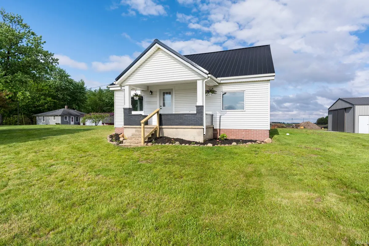 83 W 100 S, Reynolds, IN 47980 - #1