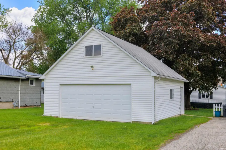 1021 N Weston Street, Rensselaer, IN 47978 - #3