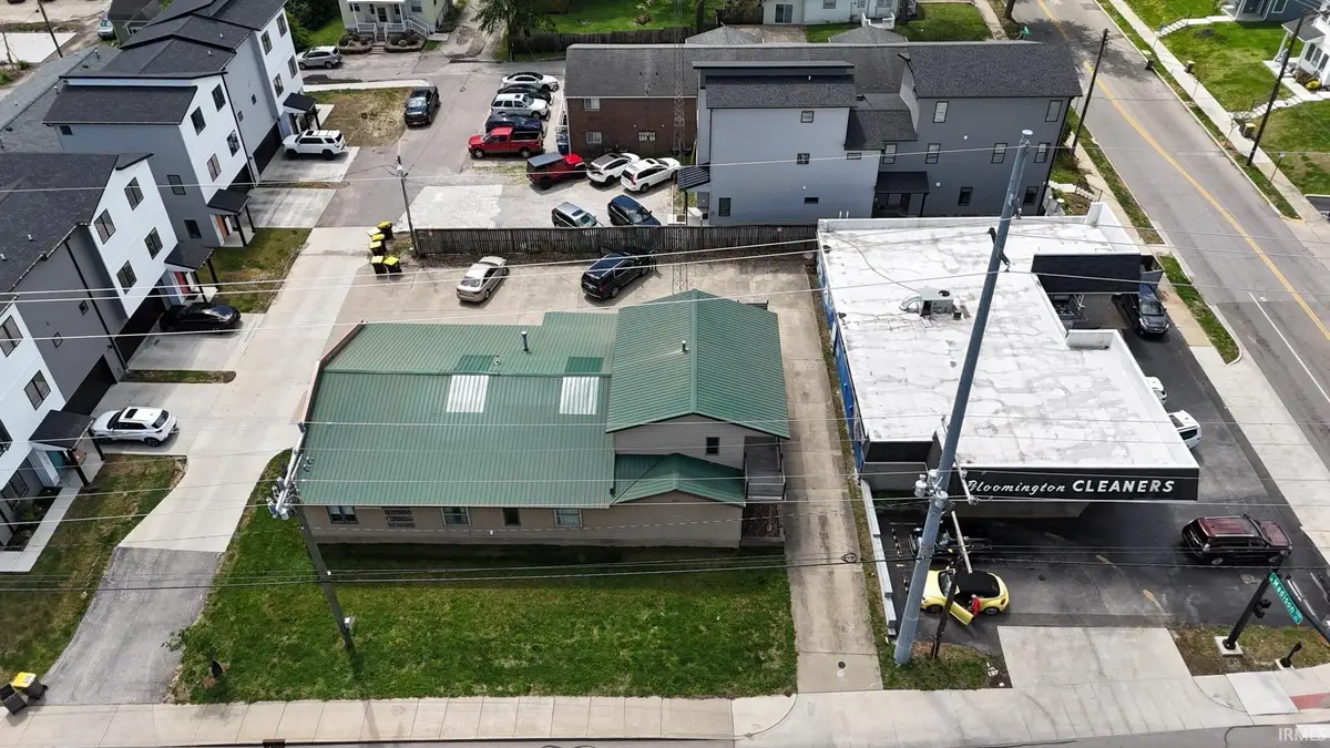315 W 17th Street, Bloomington, IN 47404 - #1