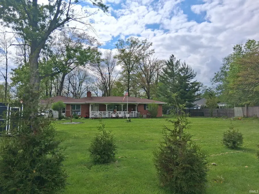 27 N Scatterfield Road, Anderson, IN 46012 - #2