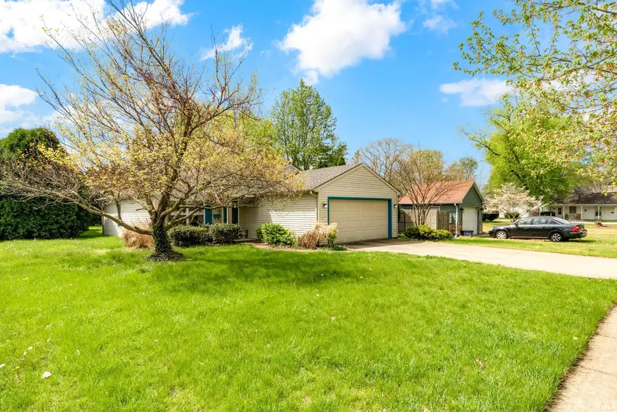 305 W 5th Street, North Manchester, IN 46962 - #2