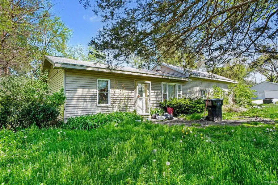 10841 Toledo Avenue, Osceola, IN 46561 - #2