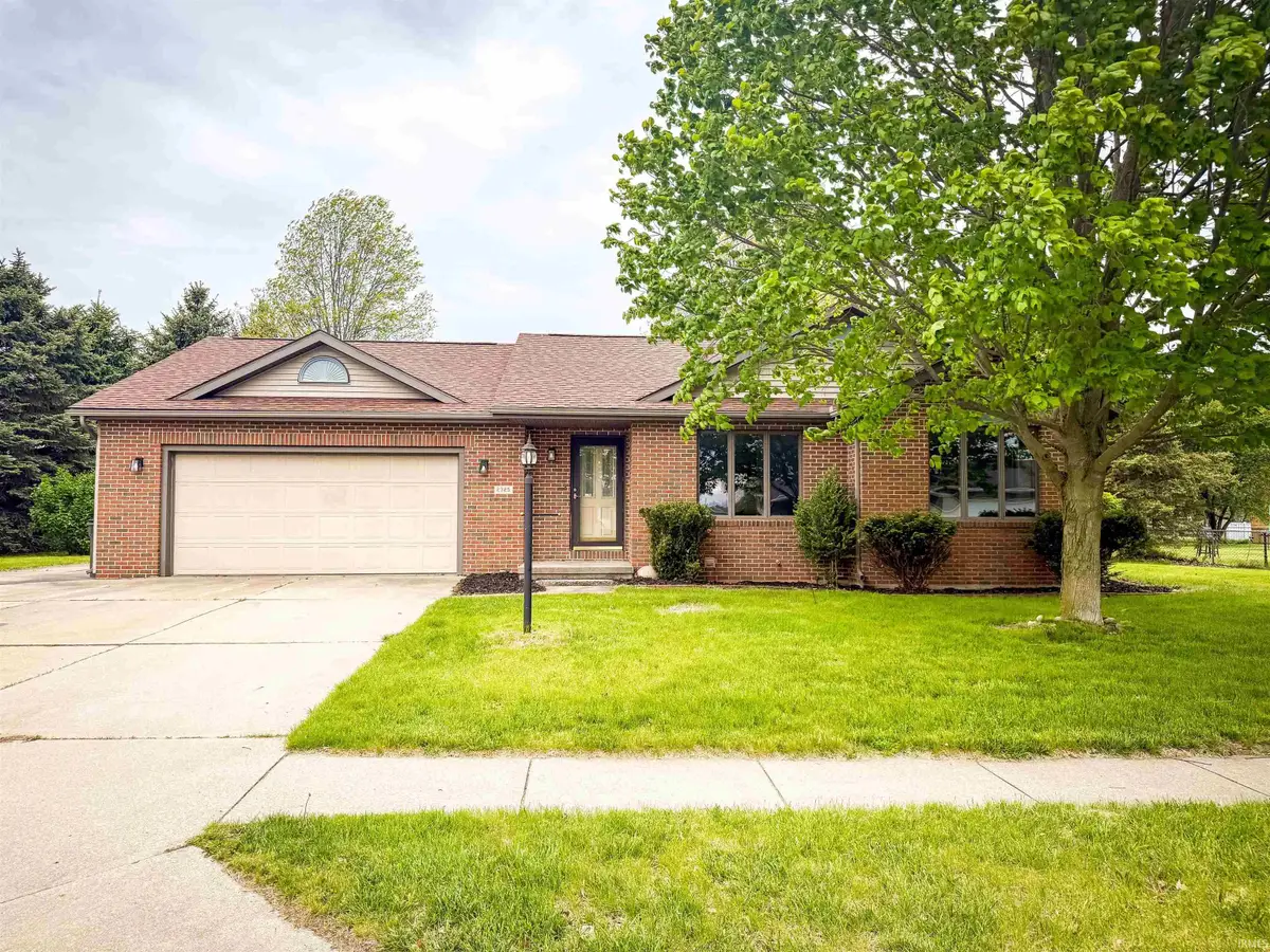 2725 Lismore Drive, Goshen, IN 46526 - #1