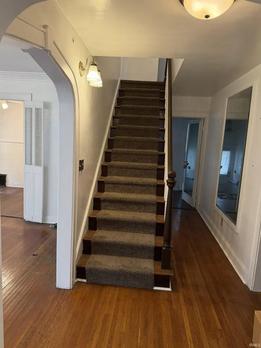 916 E Mulberry Street, Evansville, IN 47713 - #3