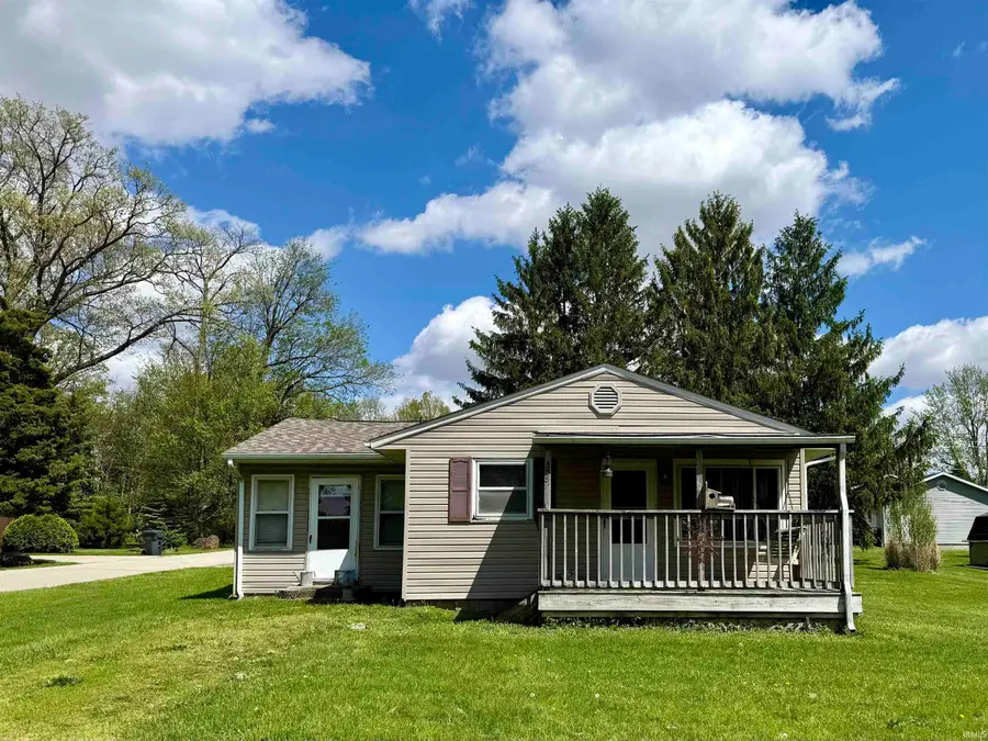 335 N Parker Avenue, Albany, IN 47320 - #2