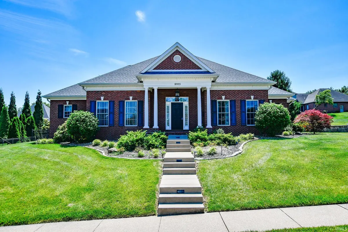 8955 Willowbend Drive, Newburgh, IN 47630 - #1