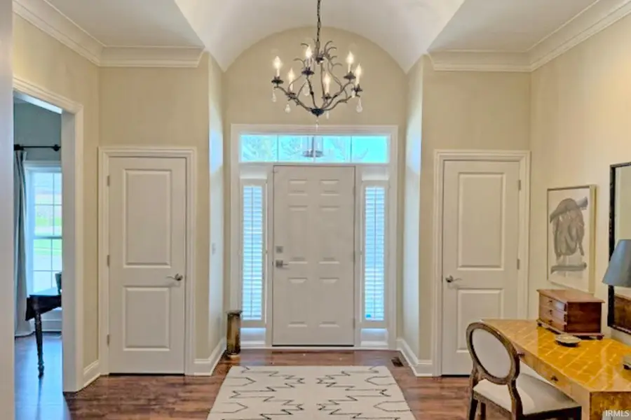 8955 Willowbend Drive, Newburgh, IN 47630 - #2
