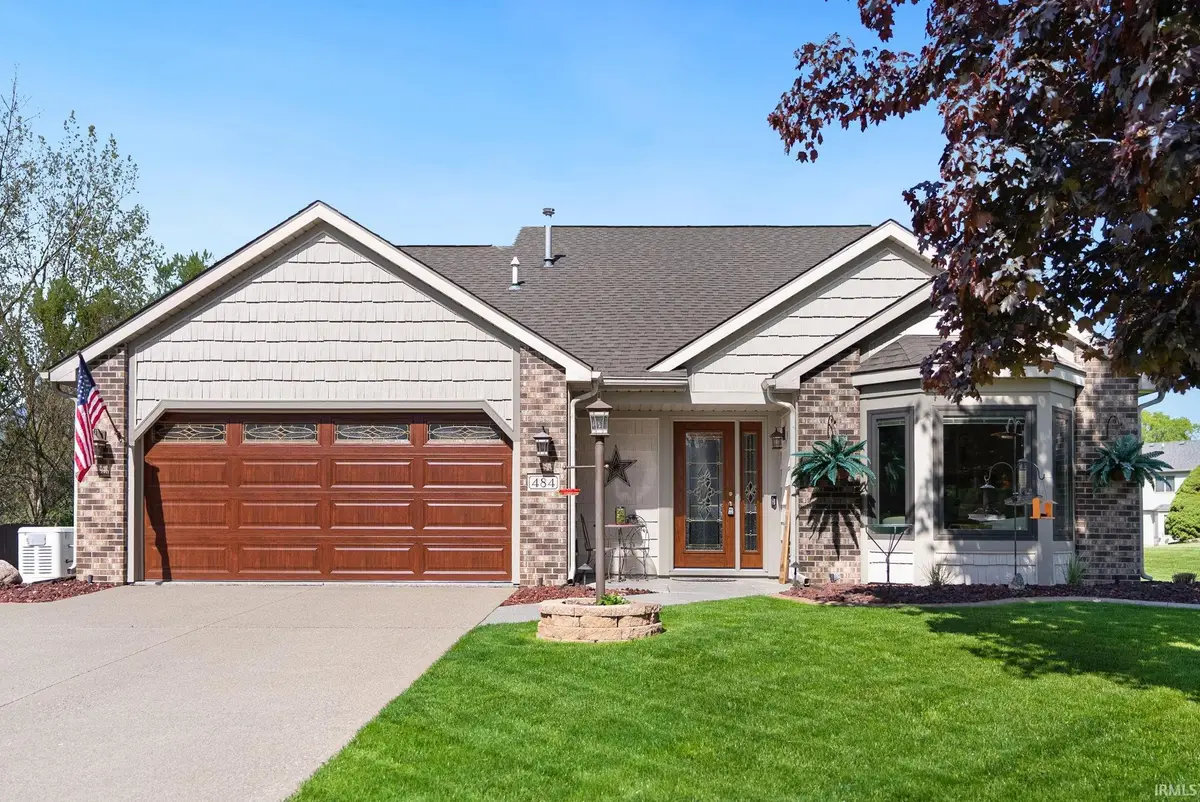 484 Lowry Way, Roanoke, IN 46783 - #1