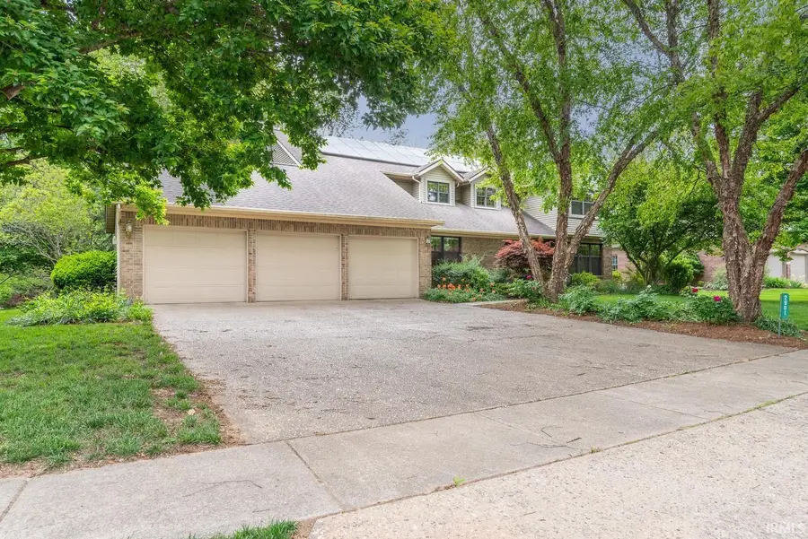 2901 S Dale Court, Bloomington, IN 47401 - #2