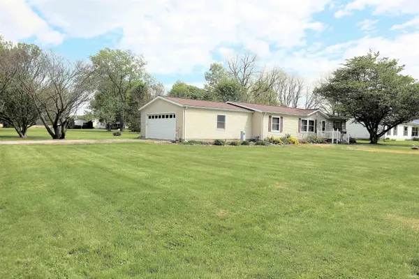 586 N Jackson Street, Andrews, IN 46702