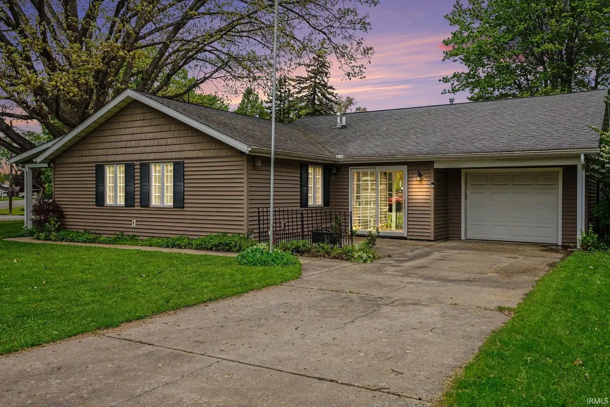 2720 Hilltop Drive, South Bend, IN 46614 - #1